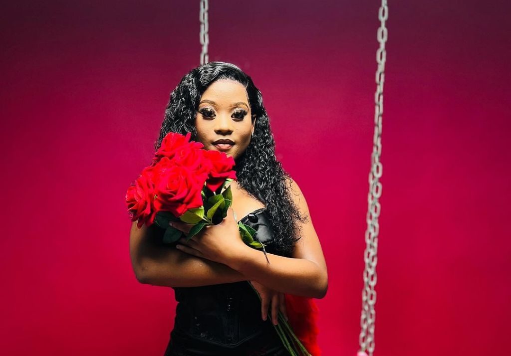 South African singer Naledi Aphiwe